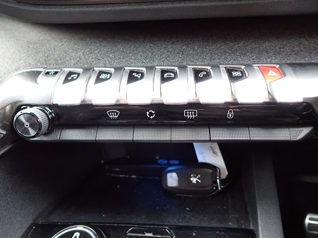 PEUGEOT PEUGEOT 3008 2018