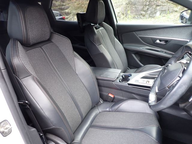 PEUGEOT PEUGEOT 3008 2018