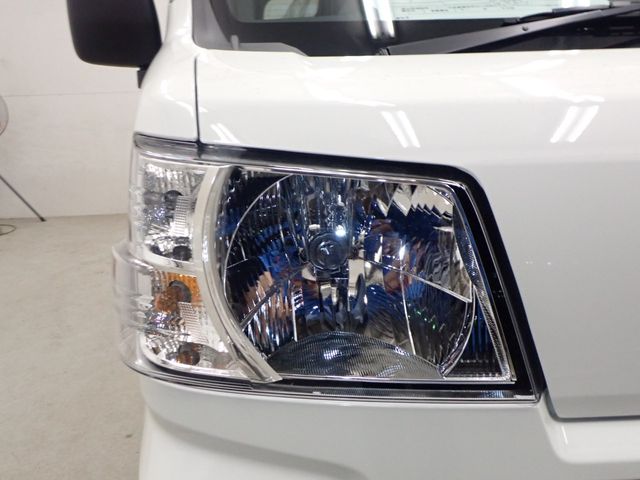 DAIHATSU HIJET CARGO 2025