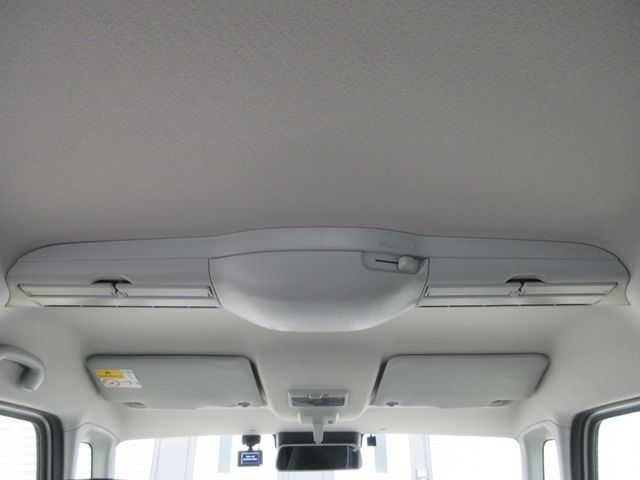 SUZUKI Spacia 4WD 2023