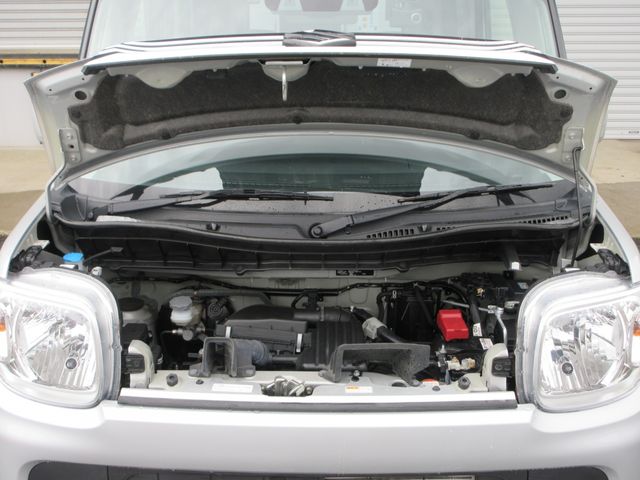 SUZUKI Spacia 4WD 2023