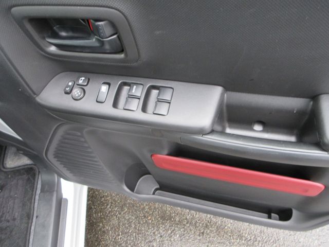 SUZUKI Spacia 4WD 2023