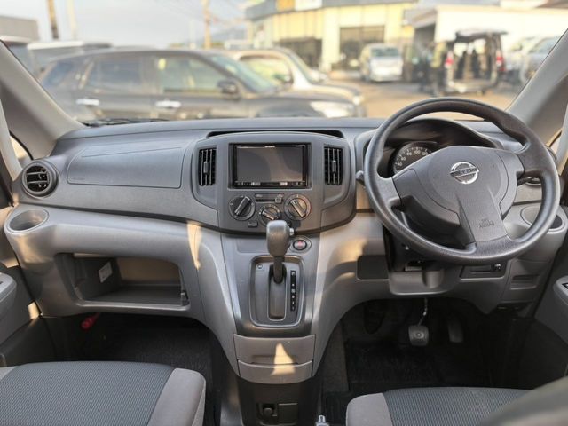 NISSAN NV200 VANETTE van 2018