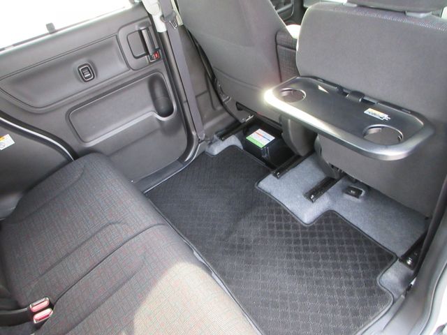 SUZUKI Spacia 4WD 2023