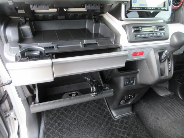 SUZUKI Spacia 4WD 2023