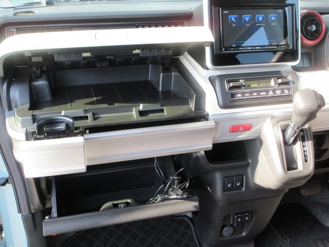 SUZUKI Spacia 4WD 2023