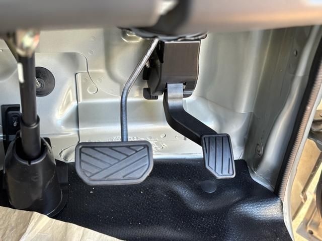 SUZUKI CARRY truck 4WD 2024