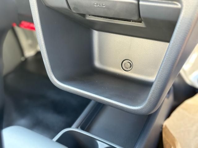 SUZUKI CARRY truck 4WD 2024