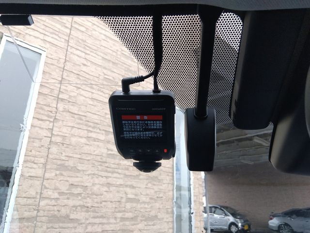 TOYOTA PRIUS 4WD 2016