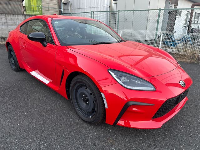 TOYOTA GR86 2024
