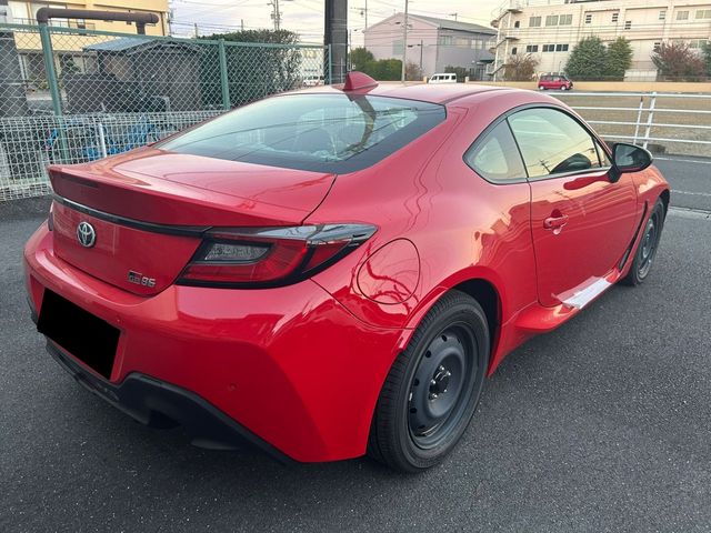 TOYOTA GR86 2024