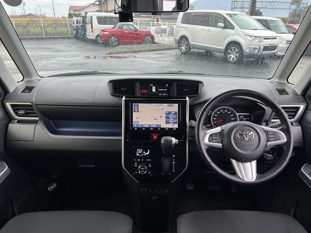 TOYOTA TANK 4WD 2020