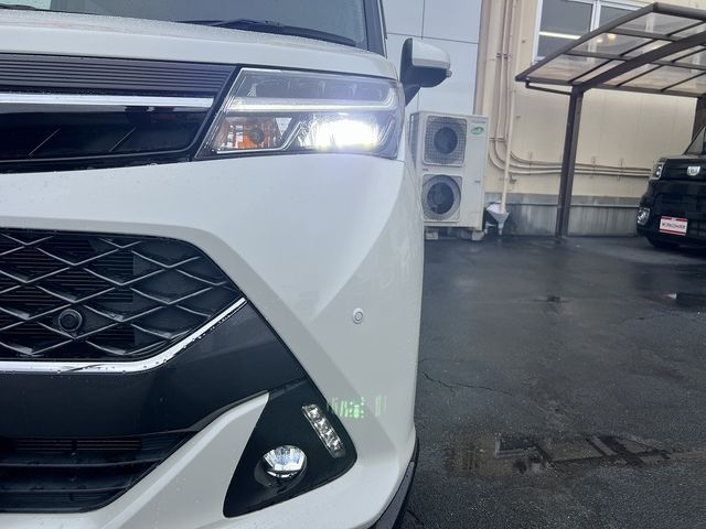 TOYOTA TANK 4WD 2020