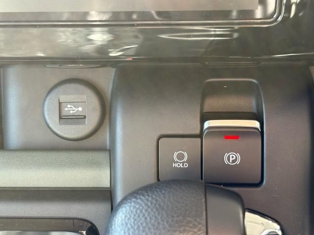 SUZUKI Spacia GEAR 2024