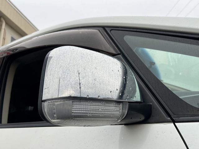 MITSUBISHI DELICA D:5 4WD 2011