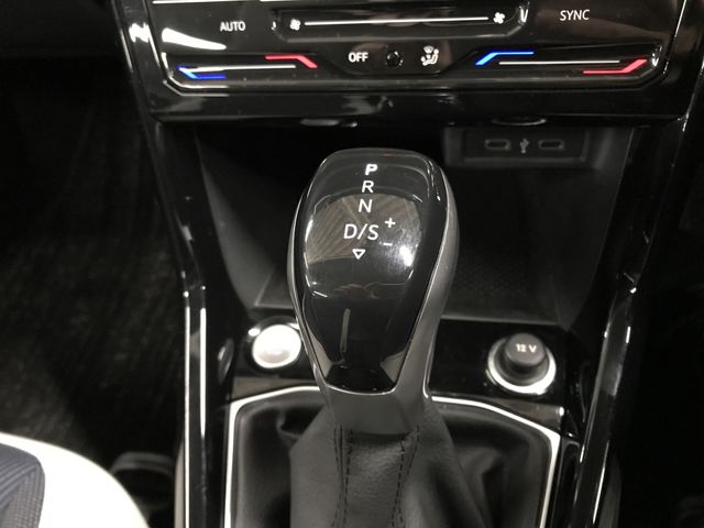 VOLKSWAGEN VOLKSWAGEN T-Cross 2023