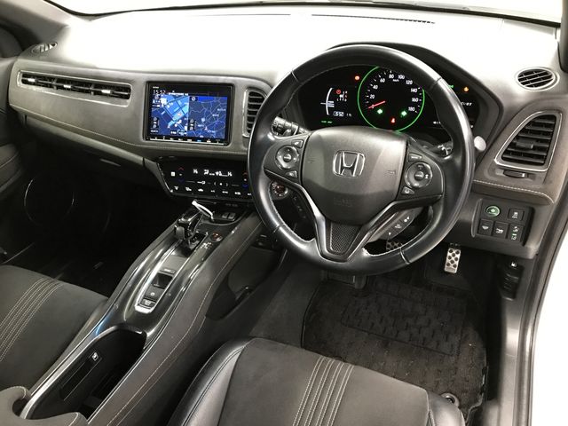 HONDA VEZEL HYBRID 2019