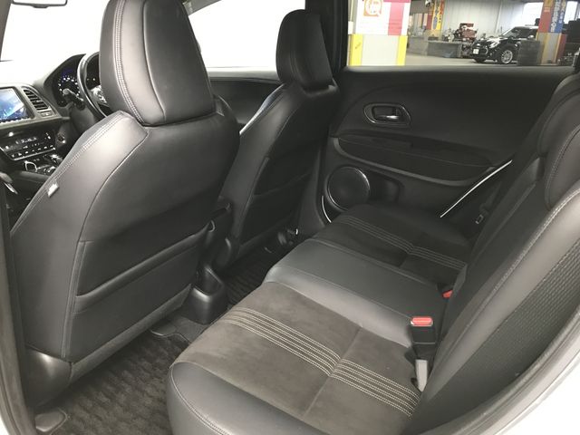 HONDA VEZEL HYBRID 2019