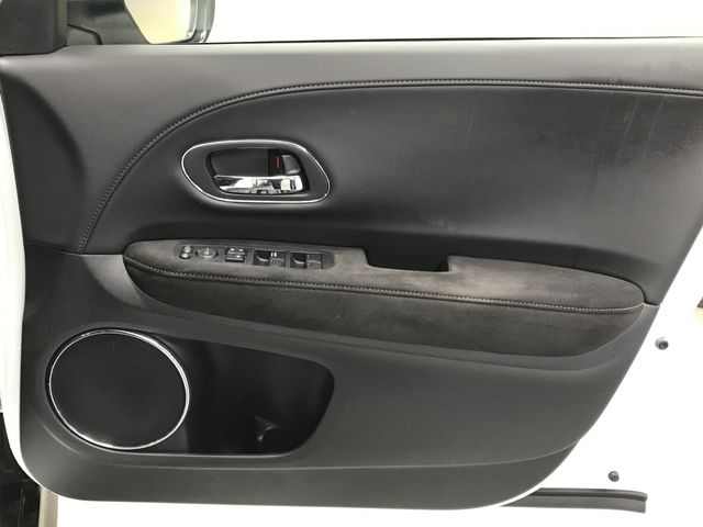 HONDA VEZEL HYBRID 2019