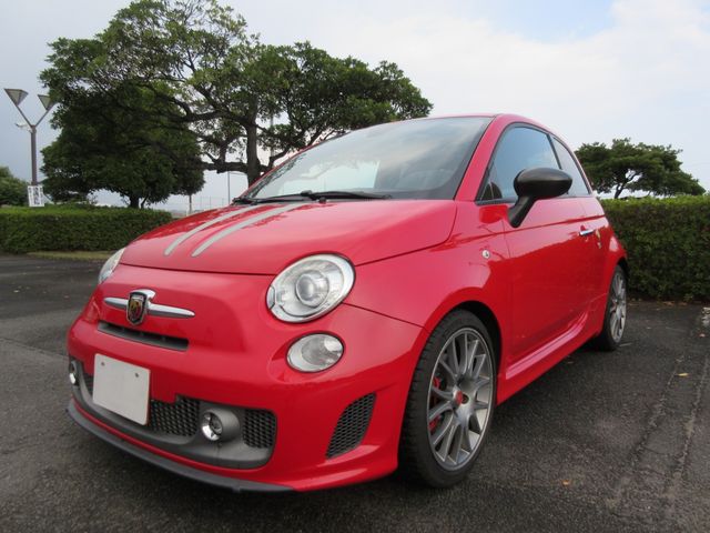 FIAT ABARTH 695 2012