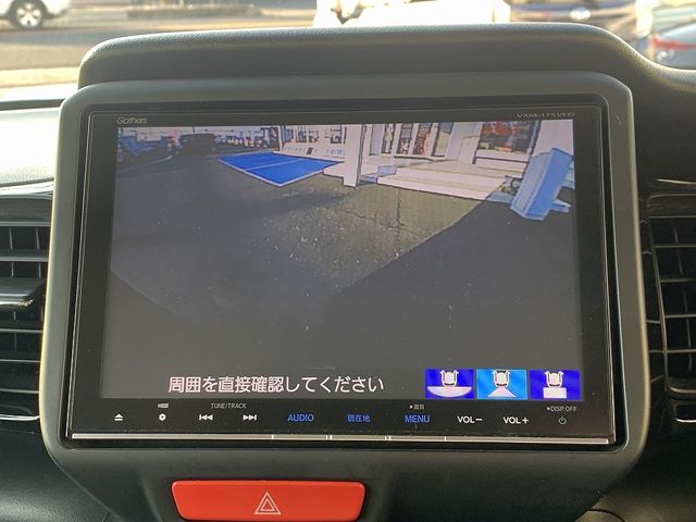 HONDA N BOX CUSTOM 2017