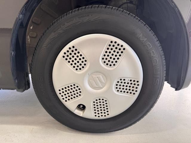 SUZUKI MR WAGON 2011