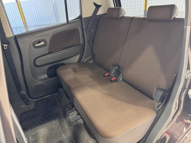 SUZUKI MR WAGON 2011