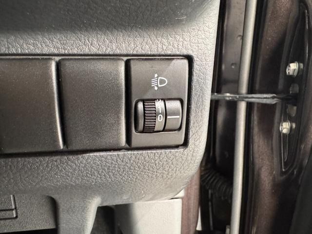 SUZUKI MR WAGON 2011