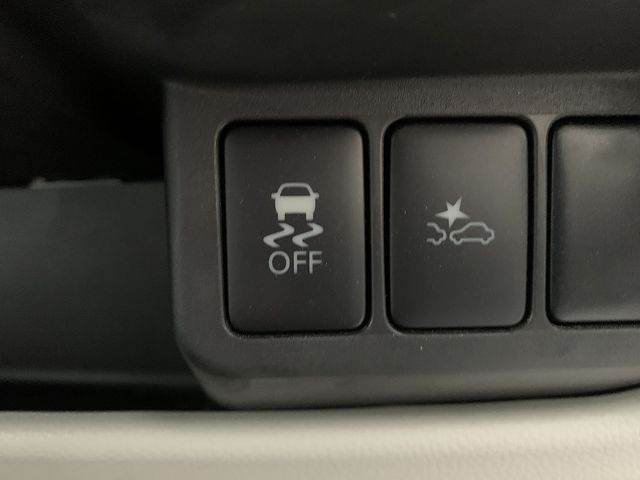 MITSUBISHI eK WAGON 2015