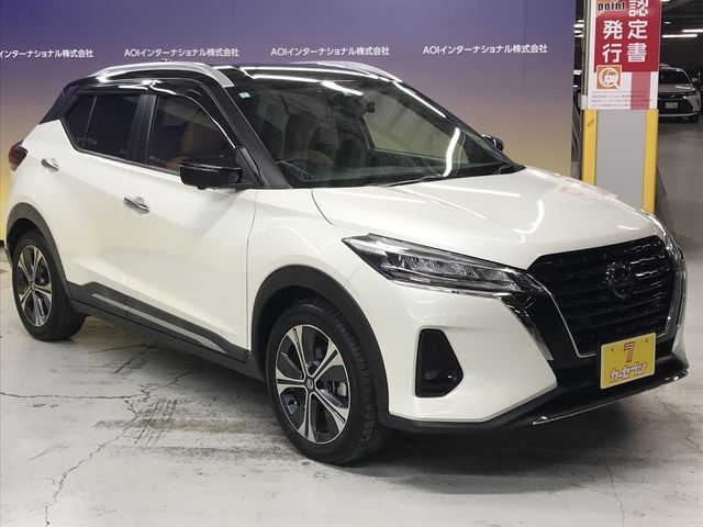NISSAN KICKS 2021