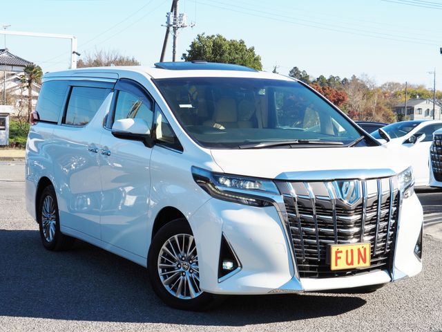 TOYOTA ALPHARD hybrid 4WD 2022