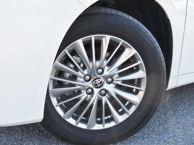 TOYOTA ALPHARD hybrid 4WD 2022