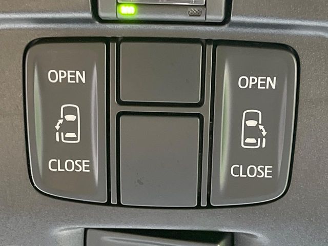 TOYOTA ALPHARD hybrid 4WD 2019