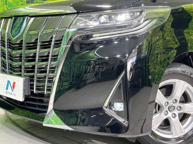TOYOTA ALPHARD hybrid 4WD 2019