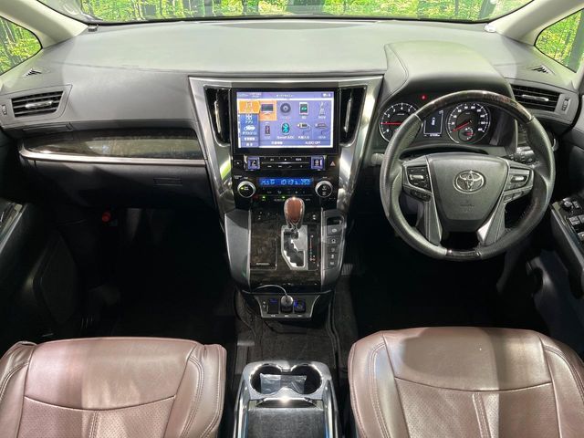 TOYOTA VELLFIRE 4WD 2015