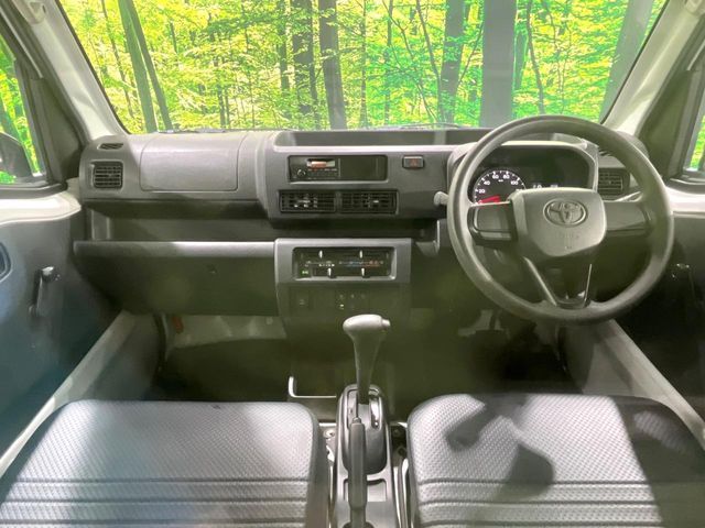 TOYOTA PIXIS truck 2023