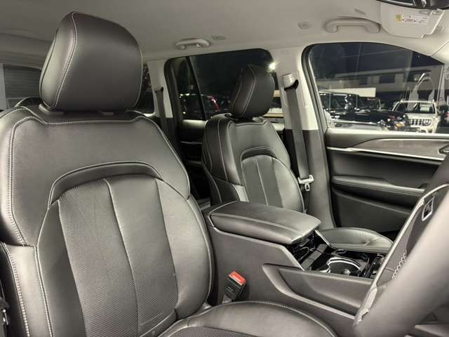 JEEP JEEP GRAND CHEROKEE 2023