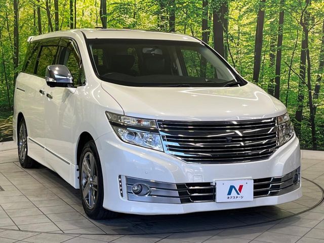 NISSAN ELGRAND 2010