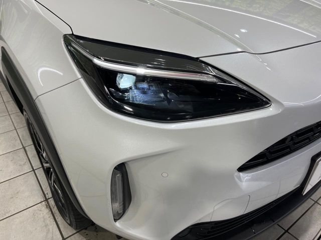 TOYOTA YARIS CROSS 2025