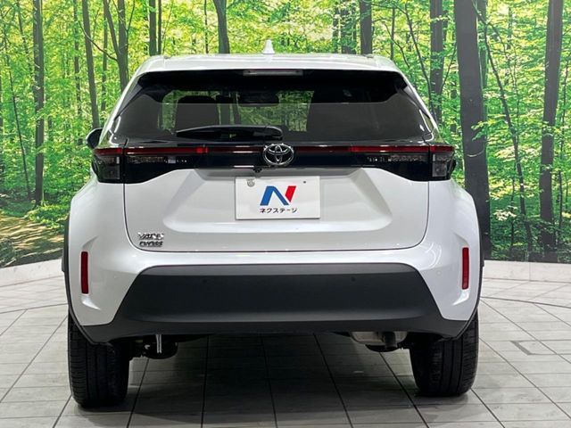 TOYOTA YARIS CROSS 2025