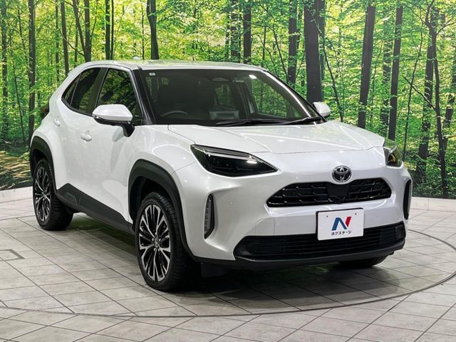 TOYOTA YARIS CROSS 2025