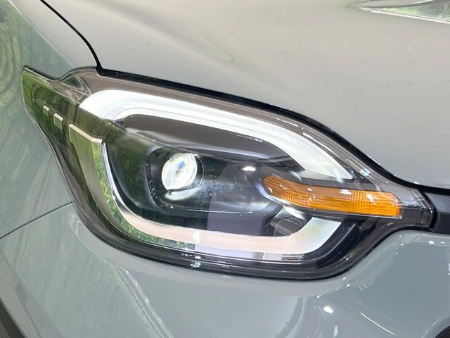 TOYOTA SIENTA HYBRID 2025