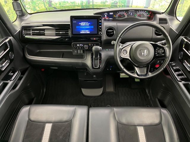 HONDA N BOX CUSTOM 2021