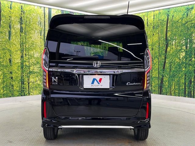 HONDA N BOX CUSTOM 2021