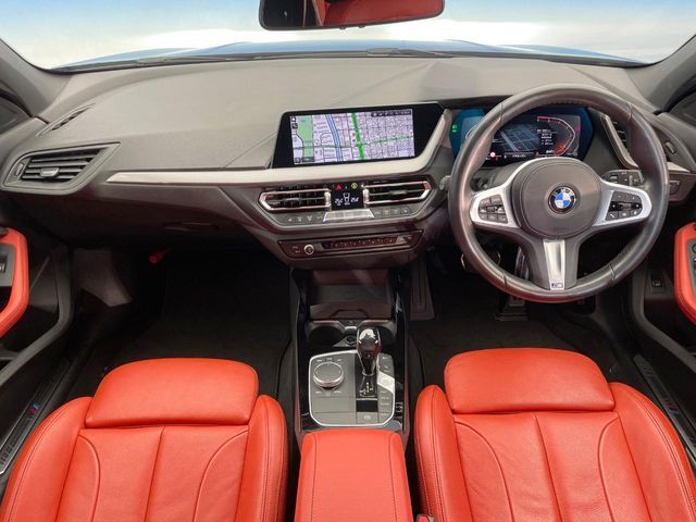 BMW BMW 1series 2021