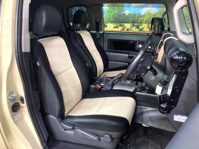 TOYOTA FJ CRUISER 4WD 2017