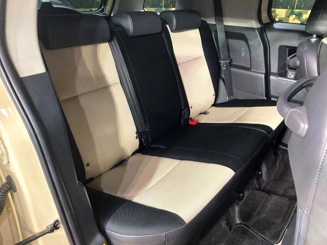 TOYOTA FJ CRUISER 4WD 2017