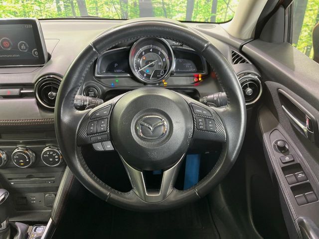 MAZDA DEMIO 2014