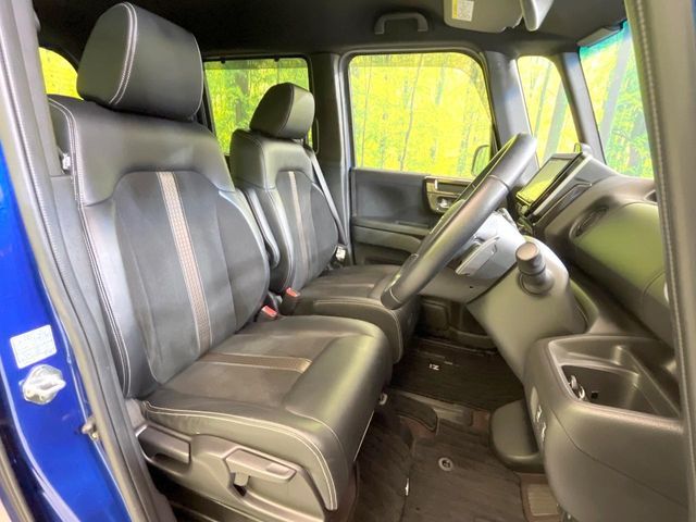 HONDA N BOX CUSTOM 2018