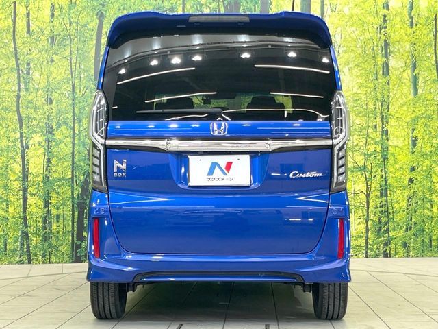 HONDA N BOX CUSTOM 2018